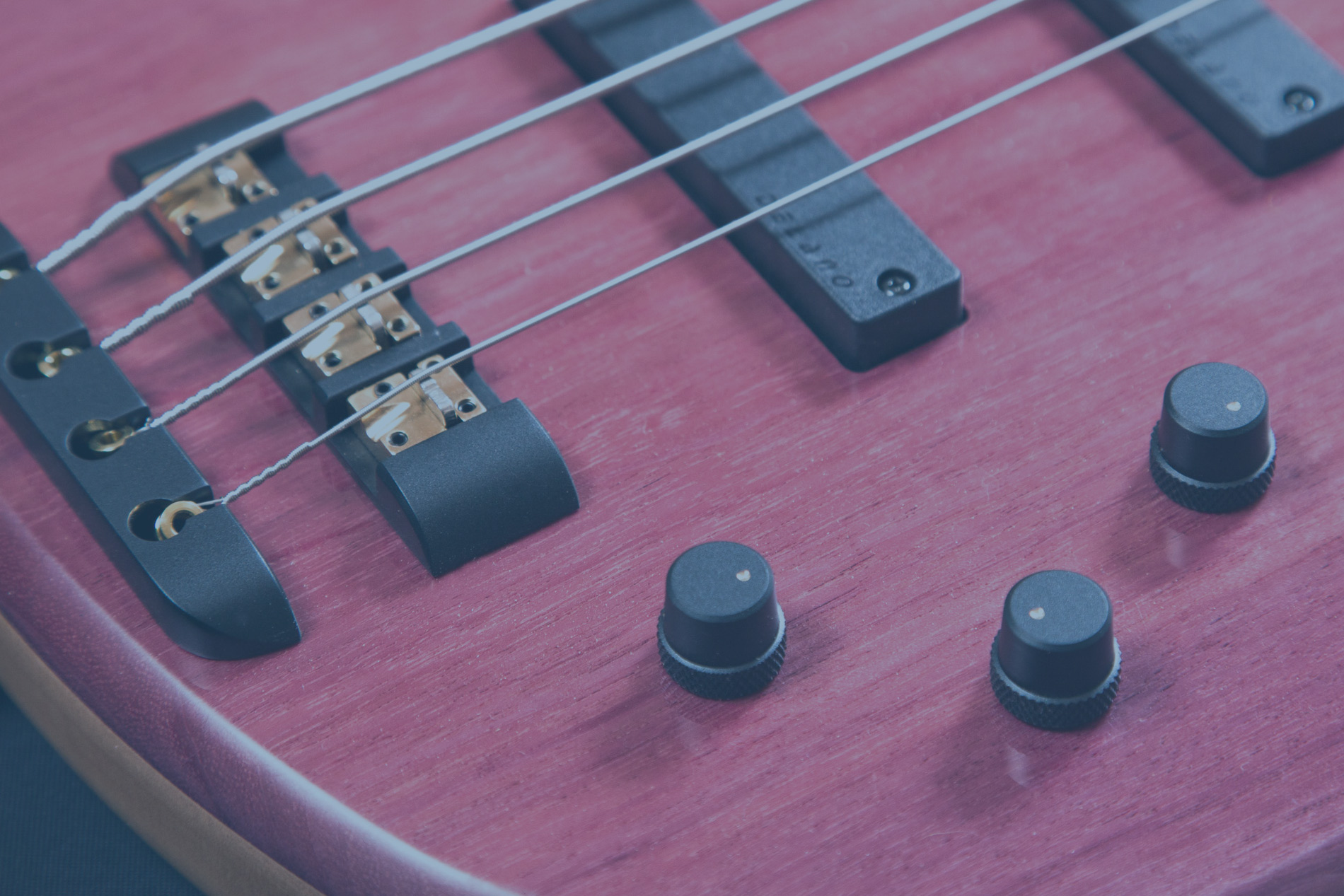 Oliverlang Instruments | Bass Herstellung